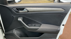 Volkswagen T-Roc 1.0 TSI SE 5dr Petrol Hatchback